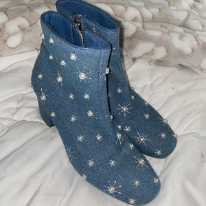 Demin boots with embroidered pearls!!! Worn once!!!
